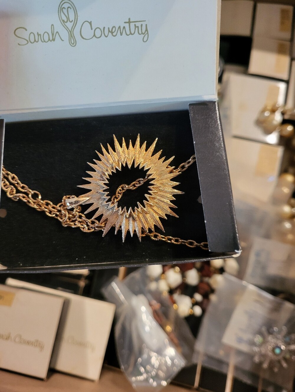 Lot Of Sarah Coventry Jewelry- Over 50 Items! - Picture 2 of 16